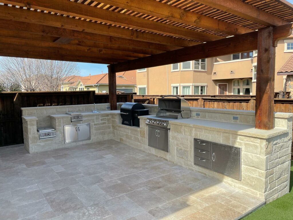 Are Outdoor Kitchens Worth the Investment? Are Outdoor Kitchens Worth the Investment?